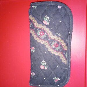 Vera Bradley Quilted Petit Point retired print Double Eyeglass Case EUC